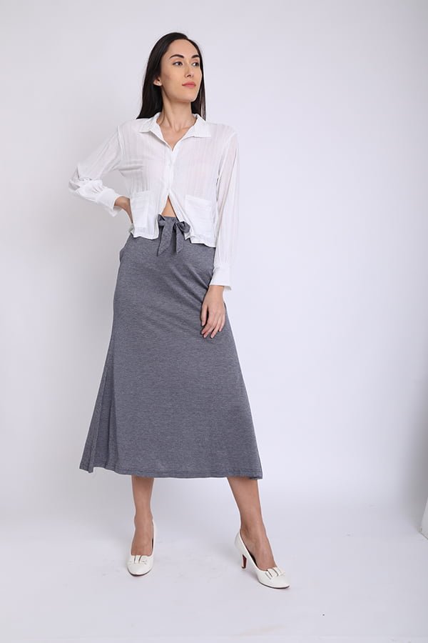 Triene women’s grey long skirt